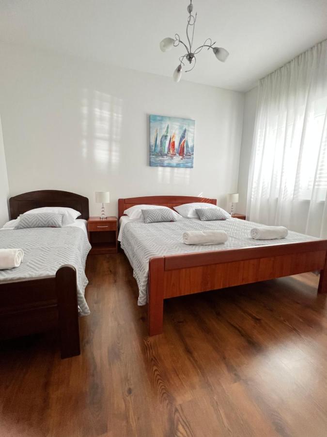 Apartments Javorska Kaštela Exterior foto